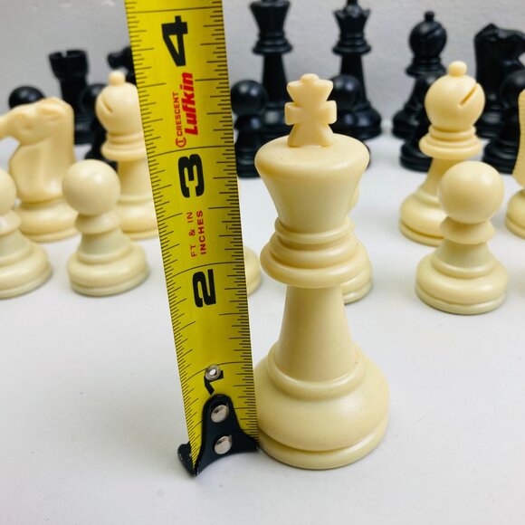 Vintage Staunton Style Chess Set Pieces 30 Piece Weighted Durable Replacement - Picture 6 of 7